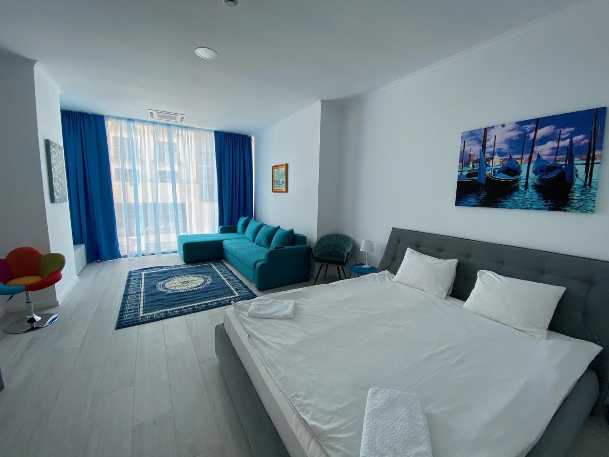Maritimo Aparthotel Constanta Phòng bức ảnh