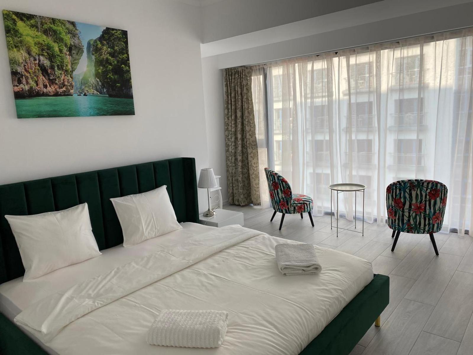 Maritimo Aparthotel Constanta Phòng bức ảnh