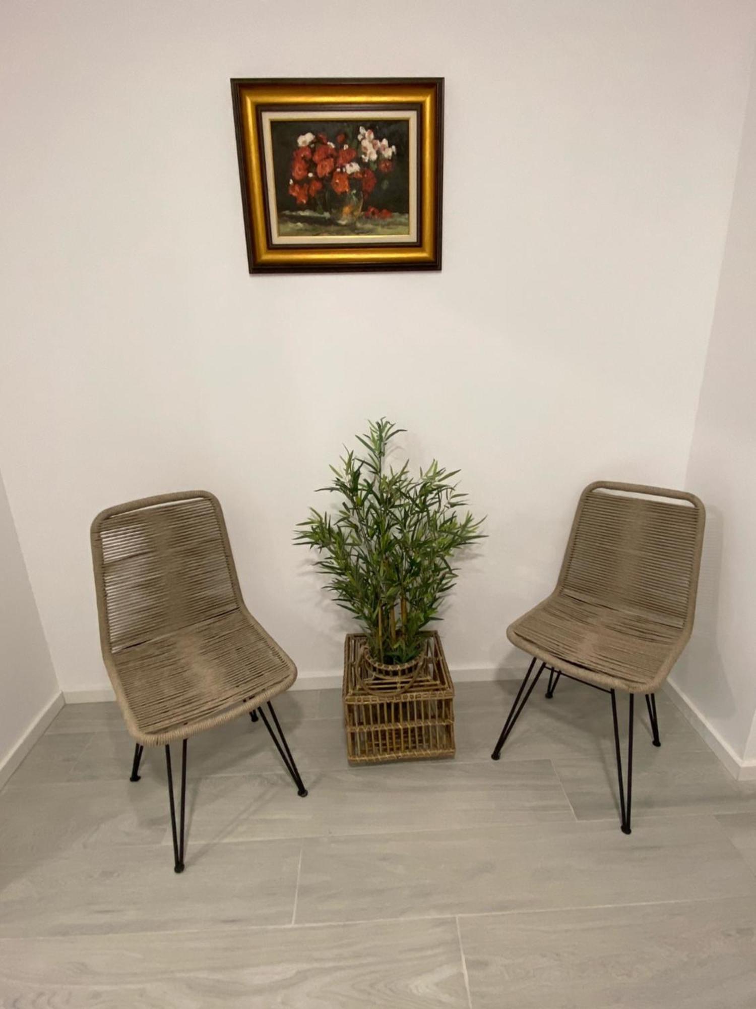 Maritimo Aparthotel Constanta Phòng bức ảnh