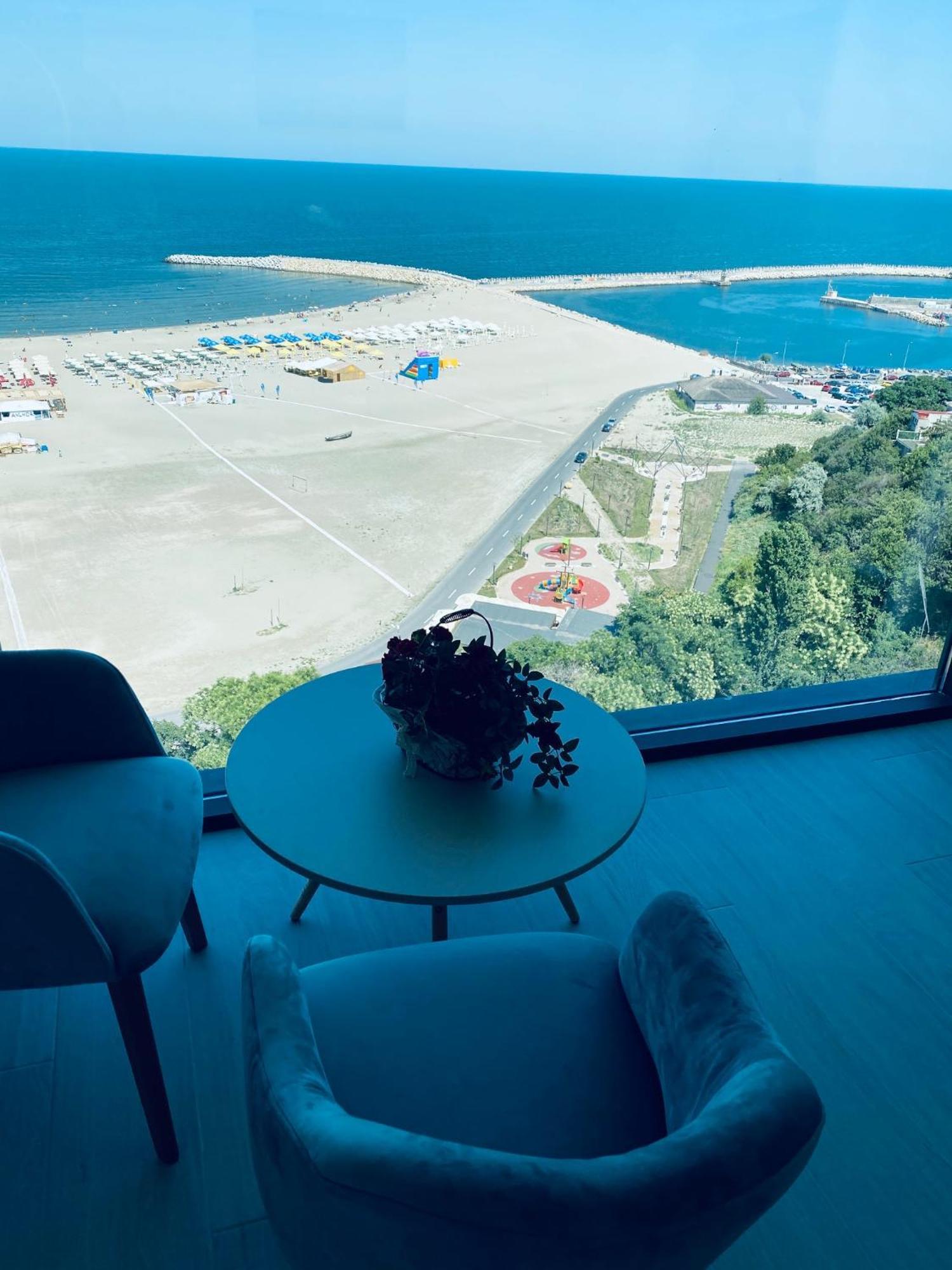 Maritimo Aparthotel Constanta Phòng bức ảnh
