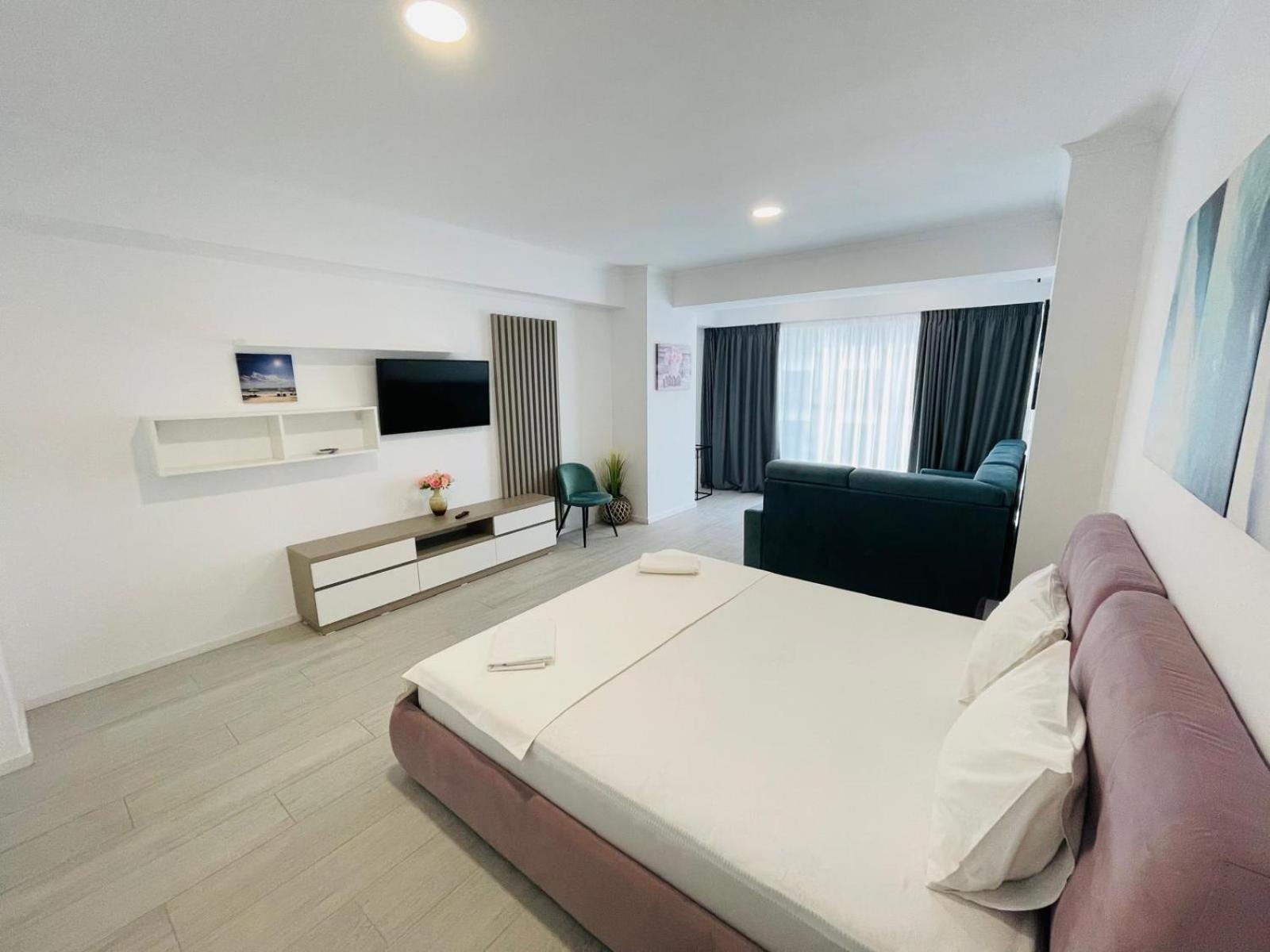Maritimo Aparthotel Constanta Ngoại thất bức ảnh